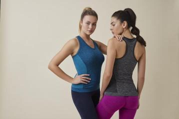 Sportset Legging met Top nu 49.95 beschikbaar voor biedingen