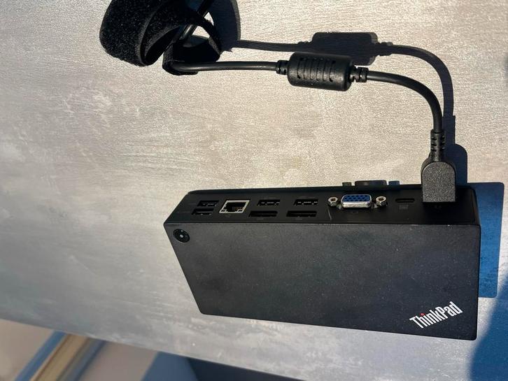 ThinkPad Docking Station - Zo goed als nieuw!, Computers en Software, Dockingstations, Zo goed als nieuw, Docking station, Laptop