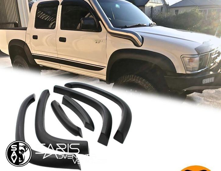 Complete set originele spatbordverbreding Toyota Hilux 1998-, Auto-onderdelen, Carrosserie en Plaatwerk, Toyota, Nieuw, Ophalen of Verzenden