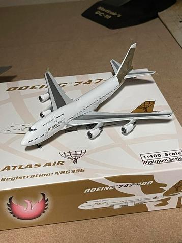 ATLAS AIR GOLD BOEING 747-400 PHOENIX 1:400 DIECast 
