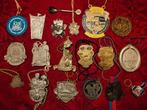 Ruilen V.V.G. Jocus medailles voor iets van V.V.G Jocus, Ophalen, Overige materialen, Nederland