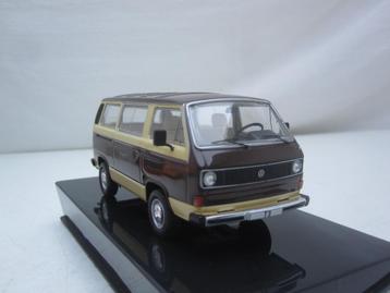 VW Transporter T3a Caravelle 1981 1:43 IXO beschikbaar voor biedingen