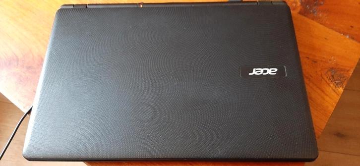 Mooi Acer aspire laptop 15.6 inch 50euro, Computers en Software, Windows Laptops, Gebruikt, 15 inch, HDD, 2 tot 3 Ghz, Ophalen of Verzenden