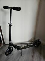 Zwarte step, Fietsen en Brommers, Steps, Ophalen, Zo goed als nieuw, Gewone step, Onbekend