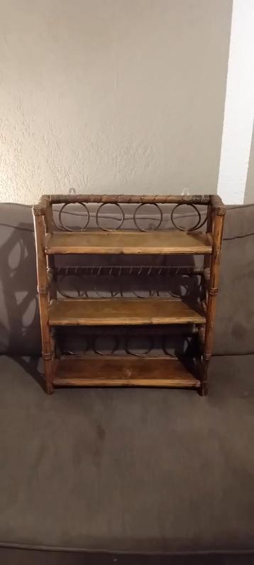 Vintage Rotan Bamboe Wandrekje beschikbaar voor biedingen