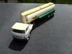 DINKY TOYS; 887 UNIC AIR BP TANKER >>>met SLANGEN<<< ( 1965), Hobby en Vrije tijd, Modelauto's | 1:43, Ophalen of Verzenden, Zo goed als nieuw