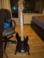 Squier basgitaar, Muziek en Instrumenten, Ophalen of Verzenden, Zo goed als nieuw