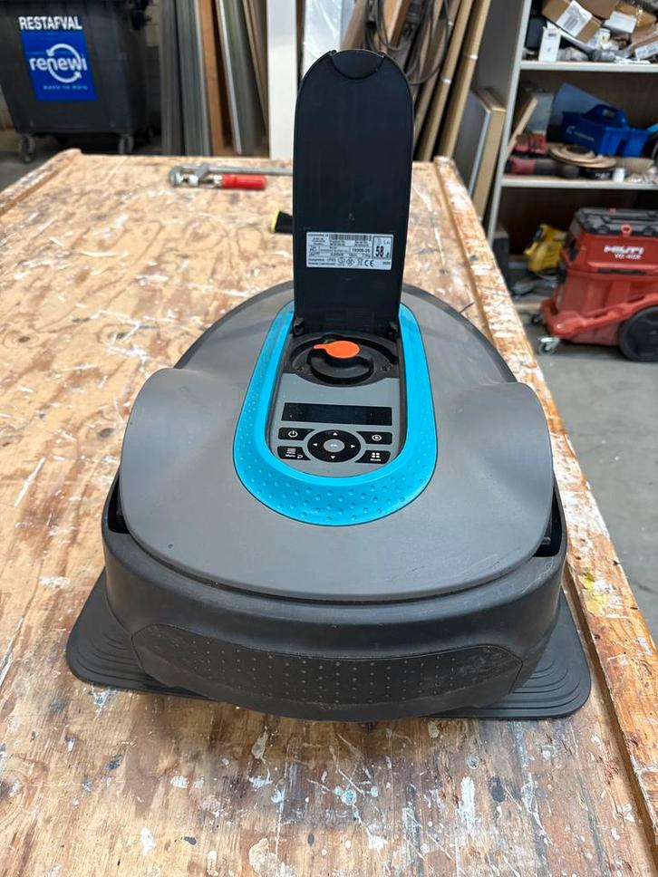 Gardena Sileno City 250 Robotmaaier - Zo goed als nieuw!, Tuin en Terras, Robotmaaiers, Zo goed als nieuw, Minder dan 20 cm, Ophalen of Verzenden