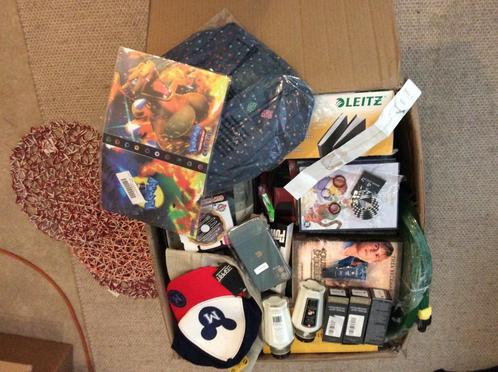 Grote Mysterybox vol met nieuwe spullen & gadgets.57x48x47cm, Hobby en Vrije tijd, Overige Hobby en Vrije tijd, Nieuw, Ophalen