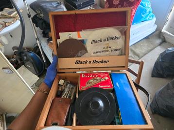 Vintage Black & Decker Gereedschapskist beschikbaar voor biedingen