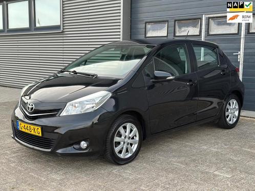 Toyota Yaris 1.3 VVT-i Comfort ZEER NETTE AUTO - AIRCO - LM, Auto's, Toyota, Bedrijf, Te koop, Yaris, ABS, Airbags, Airconditioning