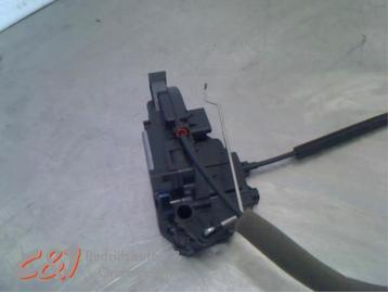 Deurslot Mechaniek 4Deurs links-achter van een Mercedes Cita beschikbaar voor biedingen