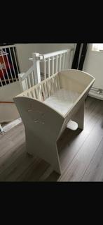 Wiegje met nieuw matras, Kinderen en Baby's, Babywiegjes en Ledikanten, Ophalen, Zo goed als nieuw, Wieg