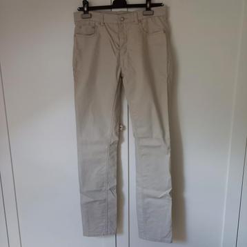 Nieuwe Pescara broek maat M beschikbaar voor biedingen