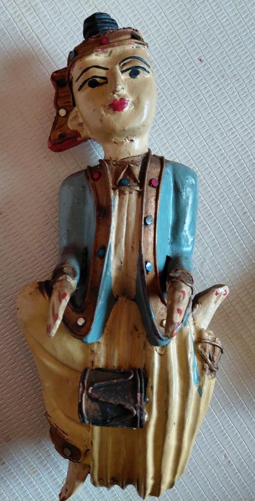 Vintage: burmees houten pop, Ophalen of Verzenden, Dier