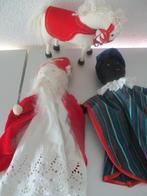 Sinterklaas + Zwarte Piet + Paard   2 stokpopjes, Ophalen of Verzenden, Gebruikt