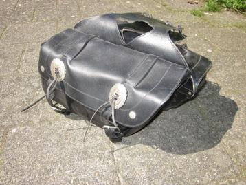 Leren motortassen  voor custom, chopper of cruiser  beschikbaar voor biedingen