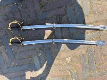 2 sabels 1880  beschikbaar voor biedingen