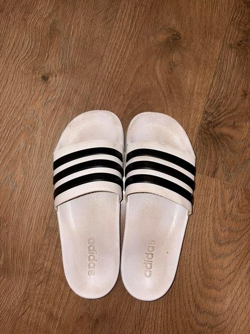 Adidas badslippers, Kleding | Heren, Schoenen, Gedragen, Slippers, Wit, Ophalen of Verzenden