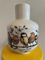 Heinen Delfts Blauw hoge bolvaas bosvogels, Huis en Inrichting, Woonaccessoires | Vazen, Overige kleuren, Aardewerk of Porselein