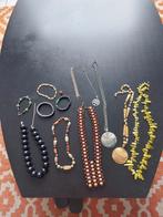 Lot nostalgische kettingen/ armbanden, Ophalen of Verzenden, Gebruikt, Goud, Overige materialen