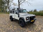 Land Rover Defender 110 / TD5 / GRIJS KENTEKEN / CAMPER, Auto's, Land Rover, 2495 cc, 1960 kg, Particulier