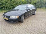 Volvo S60 2.4 140PK 2005 Zwart, Voorwielaandrijving, 74 €/maand, Zwart, Zwart