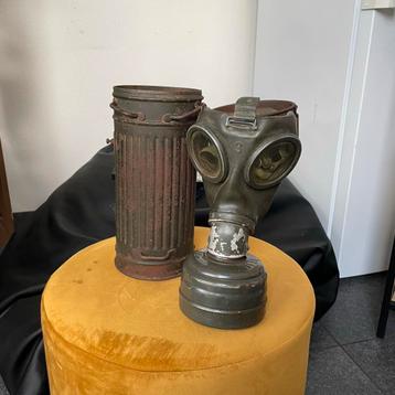 Duitse gasmaskerbus beschikbaar voor biedingen