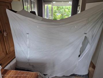 1-persoons binnentent/slaapcabine (205x135 cm) beschikbaar voor biedingen