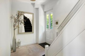 Spiegel groot beschikbaar voor biedingen