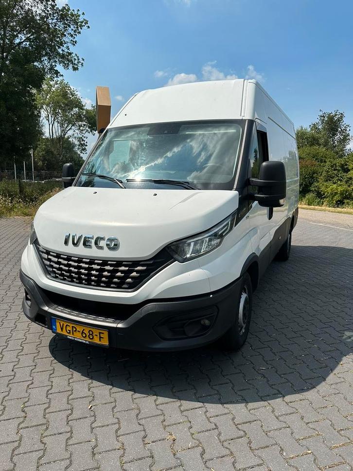 Iveco daily 2.3, Auto's, Bestelauto's, Bedrijf, Iveco, Diesel, Automaat, Wit, Achterwielaandrijving, Ophalen