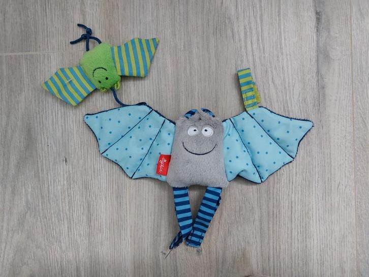 Knuffel knuffeldoekje sigikid vleermuis K8629, Kinderen en Baby's, Speelgoed | Knuffels en Pluche, Zo goed als nieuw, Beer, Ophalen of Verzenden