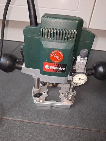 Bovenfrees Metabo OF e 1229 signal in systainer  beschikbaar voor biedingen