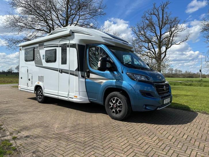 Knaus Sky Wave 650, 9 traps automaat, lengte bedden & hefbed, Caravans en Kamperen, Campers, Bedrijf, tot en met 4, Half-integraal