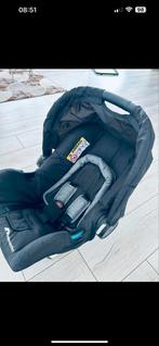 Bijna nieuw baby stoeltje, Autogordel, 15 t/m 36 kg, Zo goed als nieuw, Ophalen