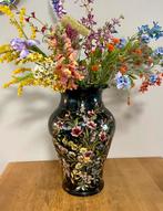 Grote vintage vaas uit Italië handbeschilderd met bloemen, Ophalen, 50 tot 75 cm, Zwart, Aardewerk of Porselein