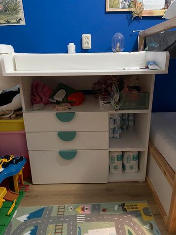 Småstad commode incl kussen en emmer beschikbaar voor biedingen