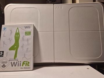 Wii Fit inclusief balanceboard beschikbaar voor biedingen