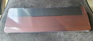 A-stock Graystudio Space65 R3 (sealed) toestenbord beschikbaar voor biedingen