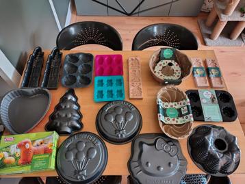 Grote set bakvormen o.a Laura's Bakery en Albert Heijn beschikbaar voor biedingen