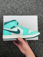 Air Jordan 1 Mid SE 'Bleached Turquoise' - Maat 38, Nike Air Jordan, Overige kleuren, Nieuw, Ophalen of Verzenden