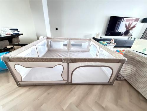Grondbox / vloerbox Lionelo XL, Kinderen en Baby's, Boxen, Zo goed als nieuw, Ophalen