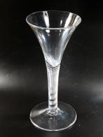 Slingerglas met lucht spiraal, glas, 1750. 558, Ophalen of Verzenden