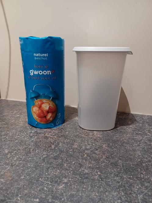 Tupperware one touch 1.25 vierkant, beschuitbus, nieuw, Huis en Inrichting, Keuken | Tupperware, Nieuw, Overige typen, Ophalen of Verzenden