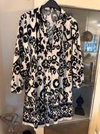 Zara jurk maat L, zwart/wit print Alijn, Kleding | Dames, Maat 42/44 (L), Ophalen of Verzenden, Zo goed als nieuw, Boven de knie