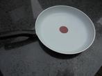 Koekenpan, koekenpan, pan, braadpan, hapjes pan. Tefal, Huis en Inrichting, Keuken | Potten en Pannen, Ophalen, Keramische plaat