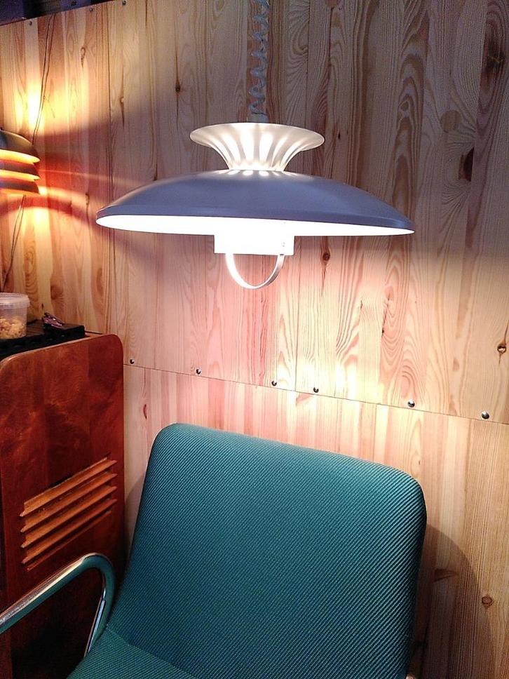 Vintage hanglamp Space Age, Huis en Inrichting, Lampen | Hanglampen, Gebruikt, Minder dan 50 cm, Metaal, Ophalen of Verzenden