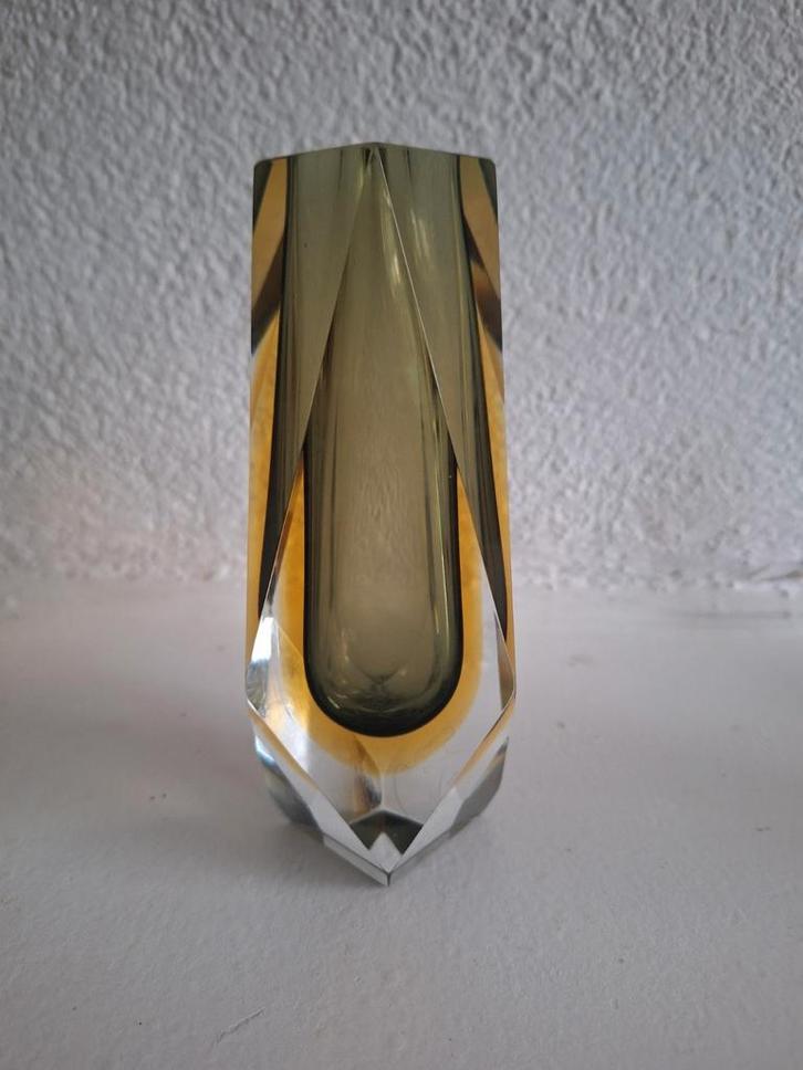 Murano Sommerso Olijfgroen 16.5cm - Mandruzzato Stijl, Antiek en Kunst, Antiek | Glas en Kristal, Ophalen of Verzenden