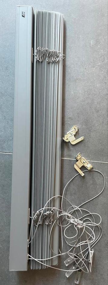 Luxaflex jaloezie 79,5 x 178 cm kleur grijs merk Luxaflex beschikbaar voor biedingen