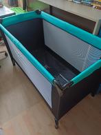 Campingbedje met matrasje en lakens, Ophalen, Gebruikt, Reisbedje